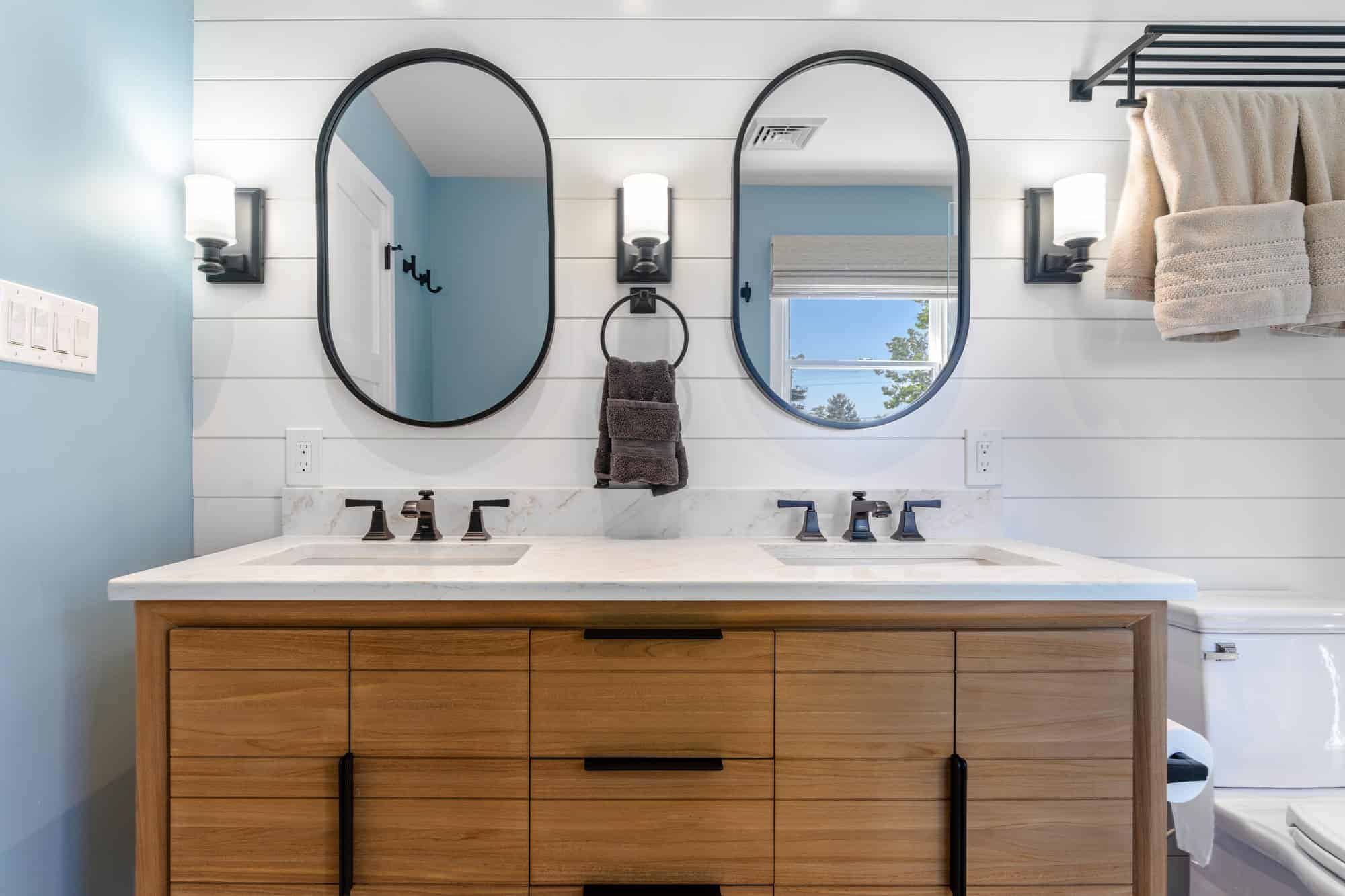 bathroom remodeling company